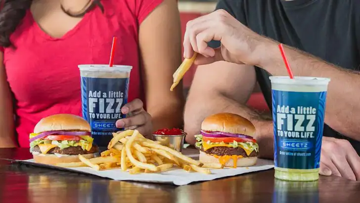 Sheetz Food Delivery & Rewards feature graphic