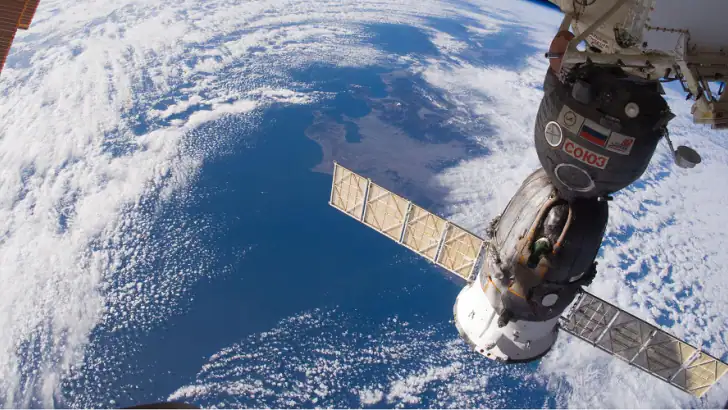 ISS Live Now feature graphic