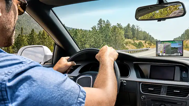 Garmin Drive™ feature graphic
