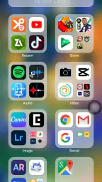 Launcher iOS 26 screenshot